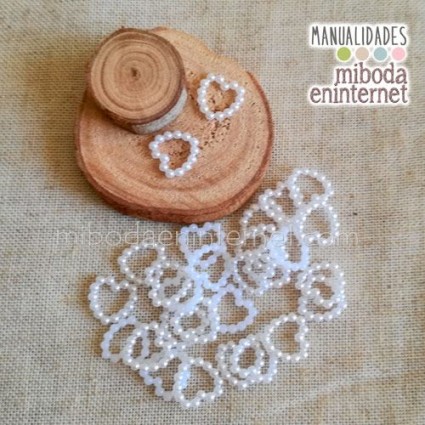 10 ud Aplique corazón perlas blanca 