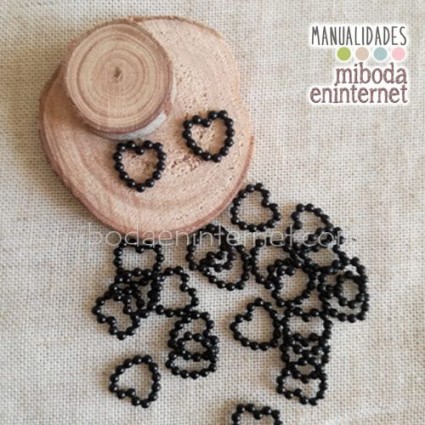 10 ud Aplique corazón perlas negro