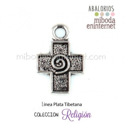 Charm metal plateado Cruz labrada cuadrada