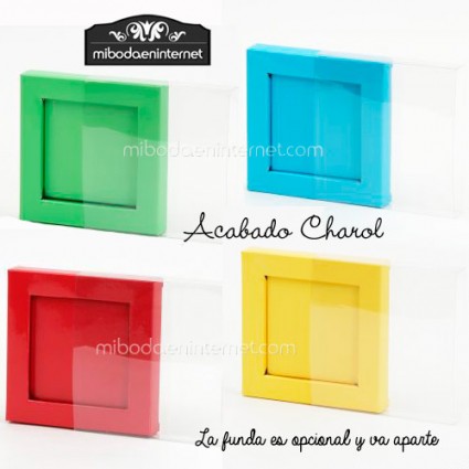 Caja 4 Napolitanas Color Liso Charol 10x1.5x10 cm