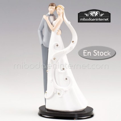 Pareja de Novios 23 cms estilo Clásico Abrazados