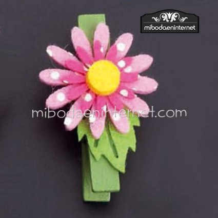 Pinza Madera Fieltro Flor Rosa doble con lunares blancos