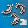 Precioso charm de media luna con cara fantasia